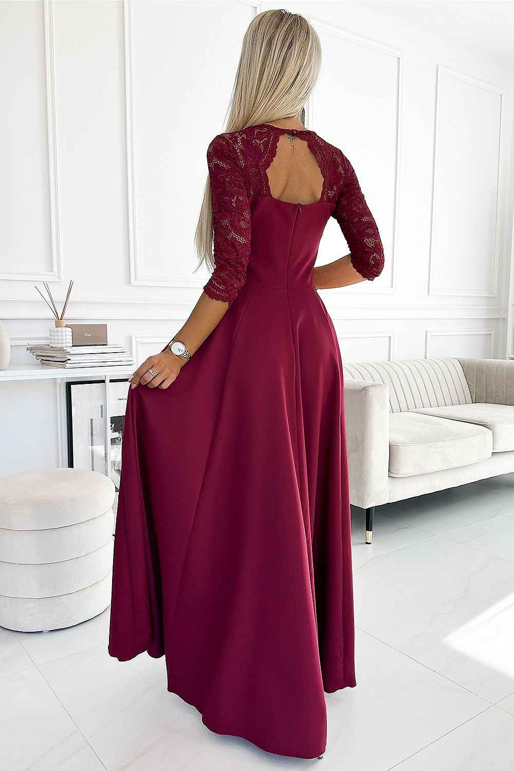 Long dress model 171435 Numoco