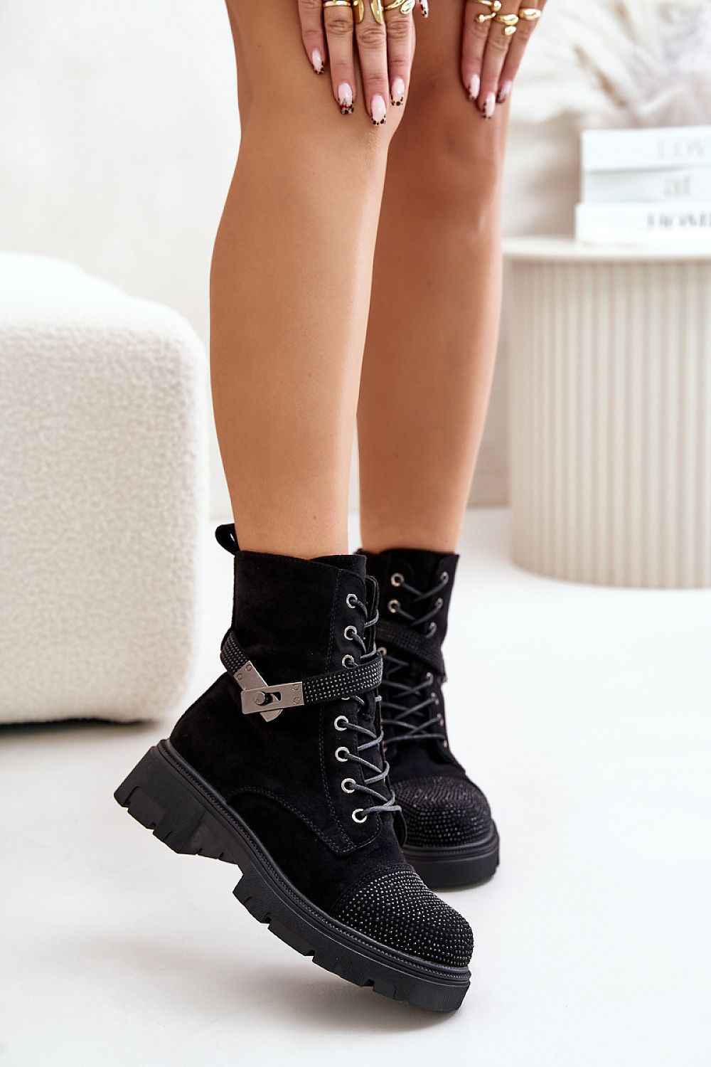 Lindrava Cozy Suede Winter Boots