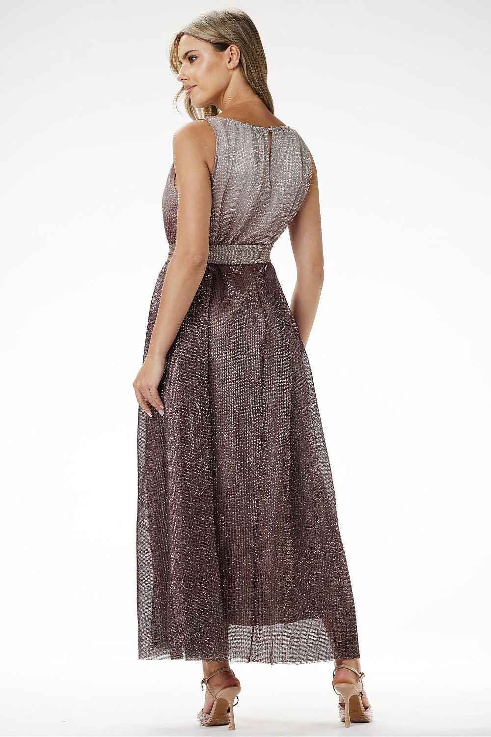 Long dress model 204239 awama