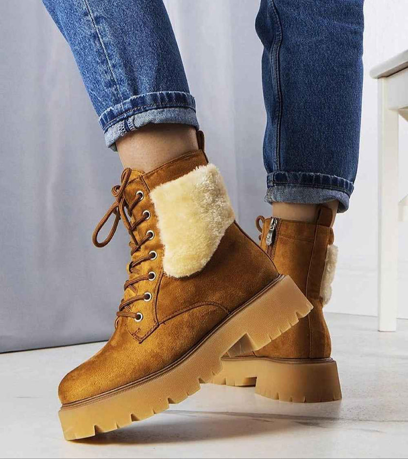 Arvenno Fur-Lined Winter Boots