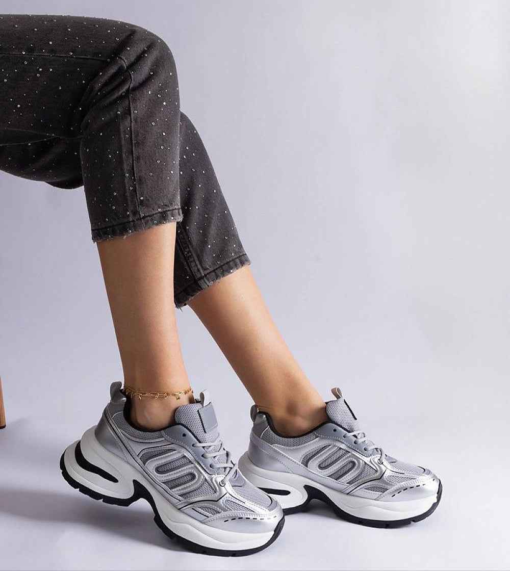 Lunvera Metallic Sport Style Sneakers