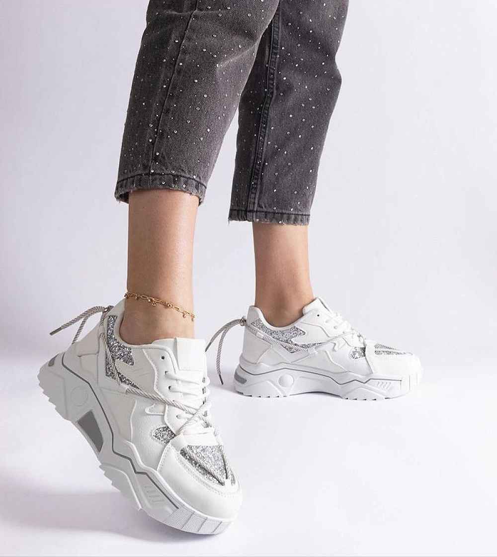 Nimvara Shimmer Detail Black Sneakers