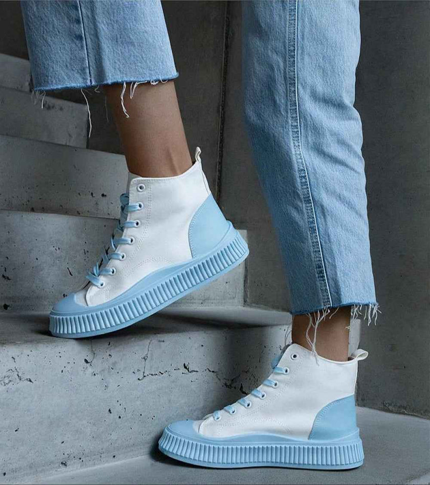 Ossavine Fabric Platform Lace Sneakers