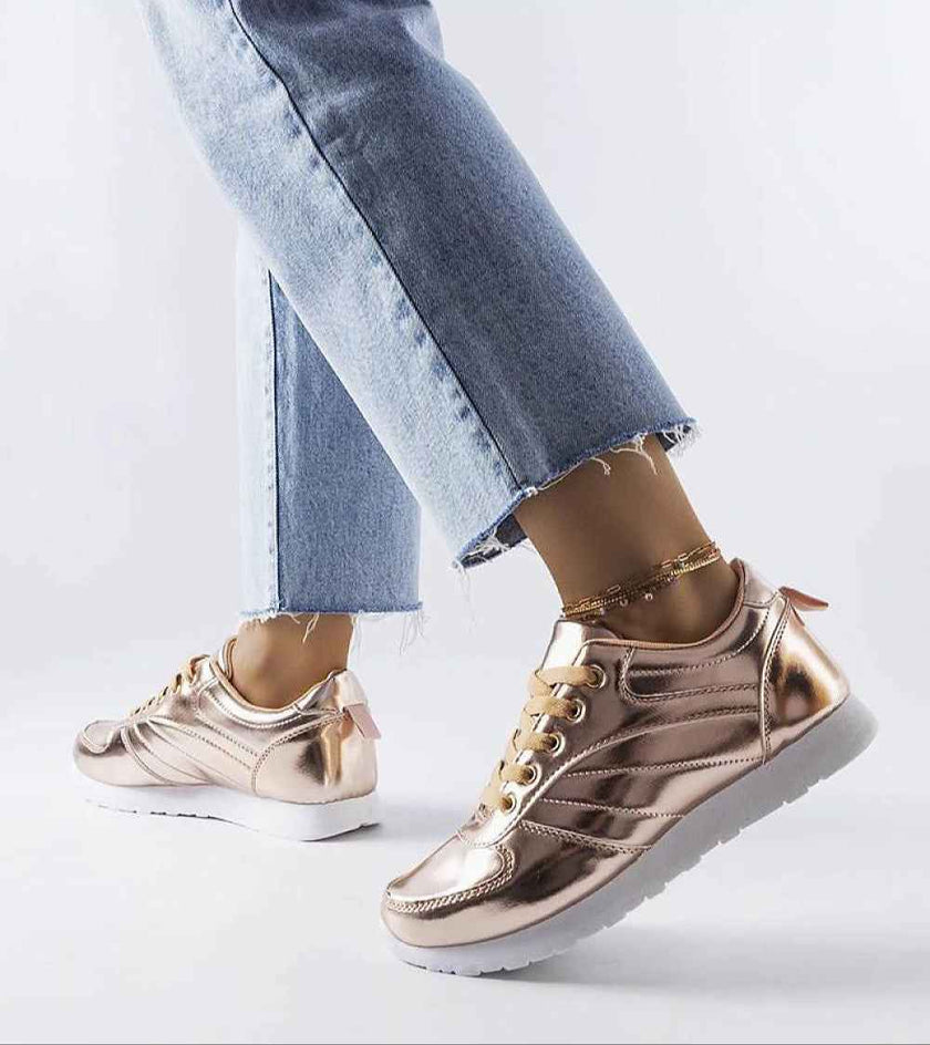 Quirayne Golden Low-Top Sneakers