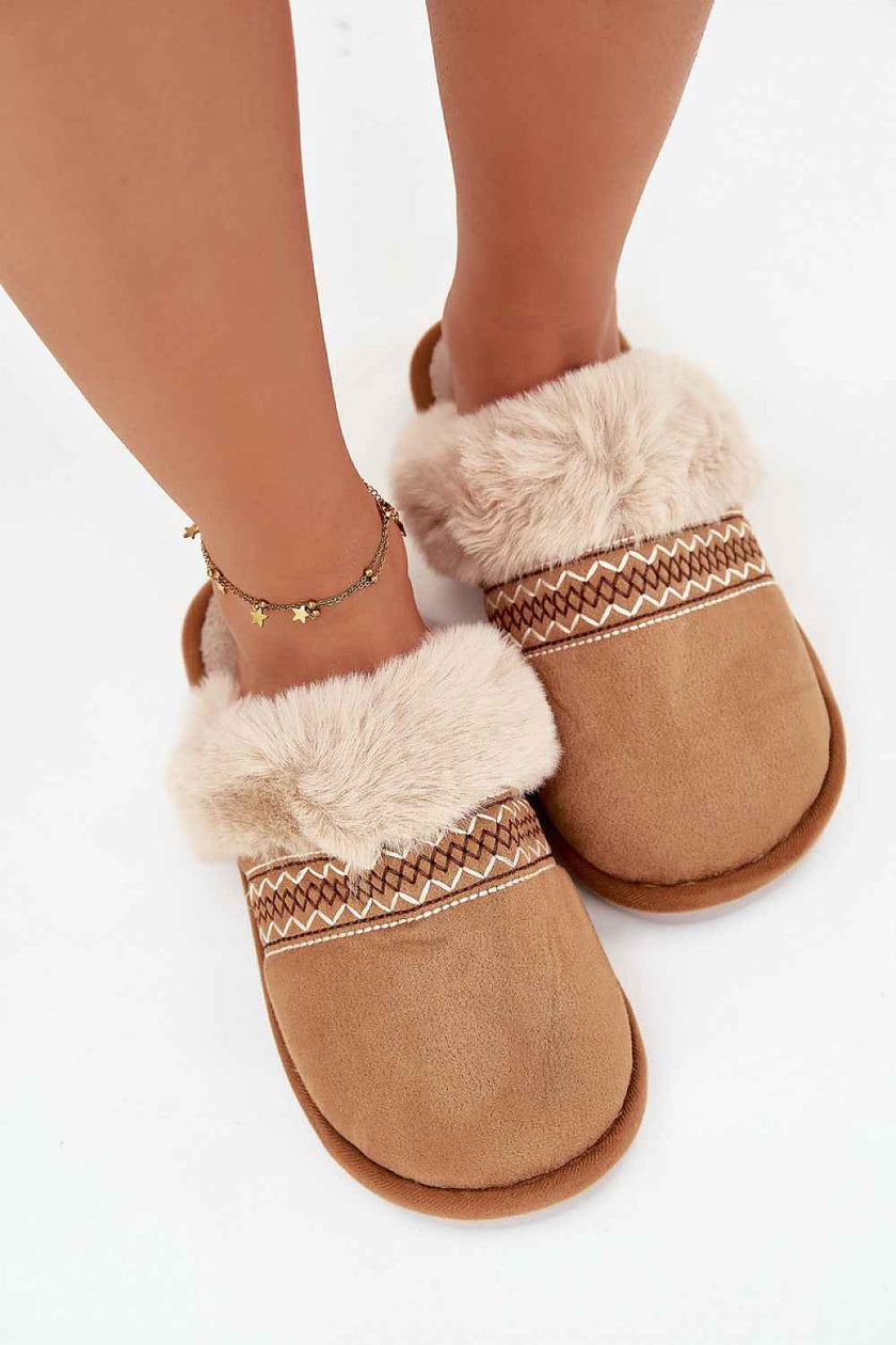 Slippers model 221486 Step in style