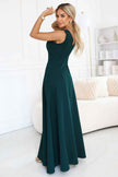 Long dress model 221799 Numoco