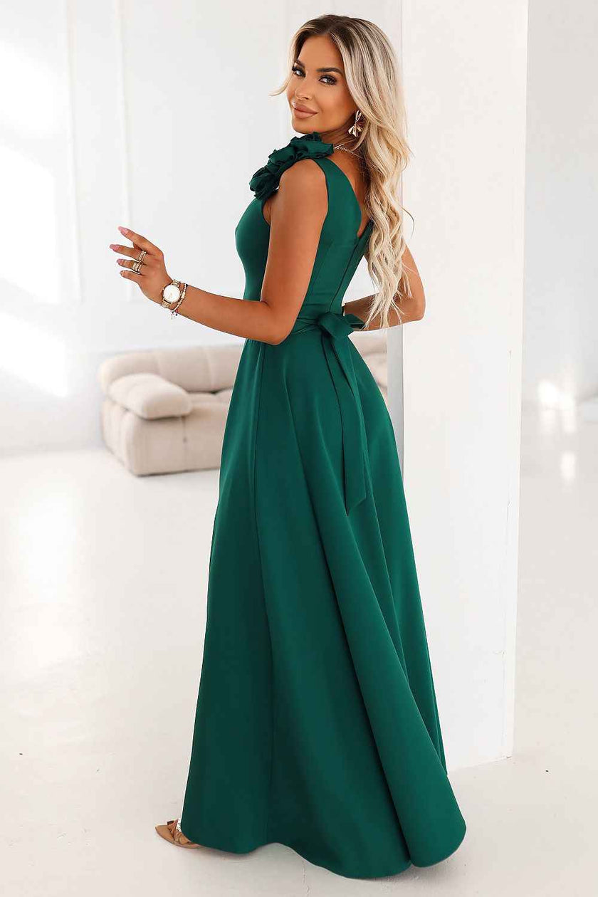 Long dress model 222462 Numoco