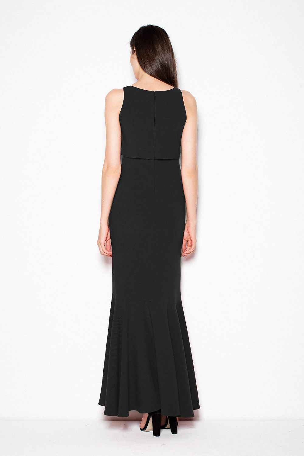 Long dress model 77159 Venaton