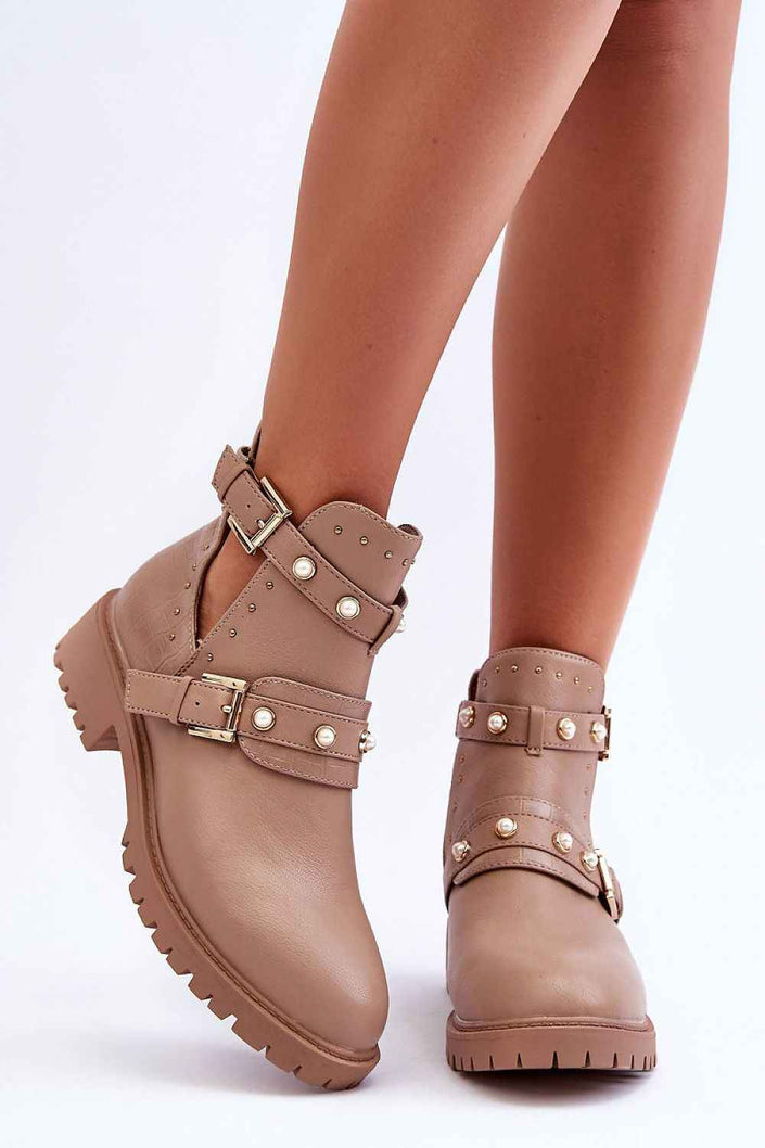 Myrrana Pearlstride Urban Motifs