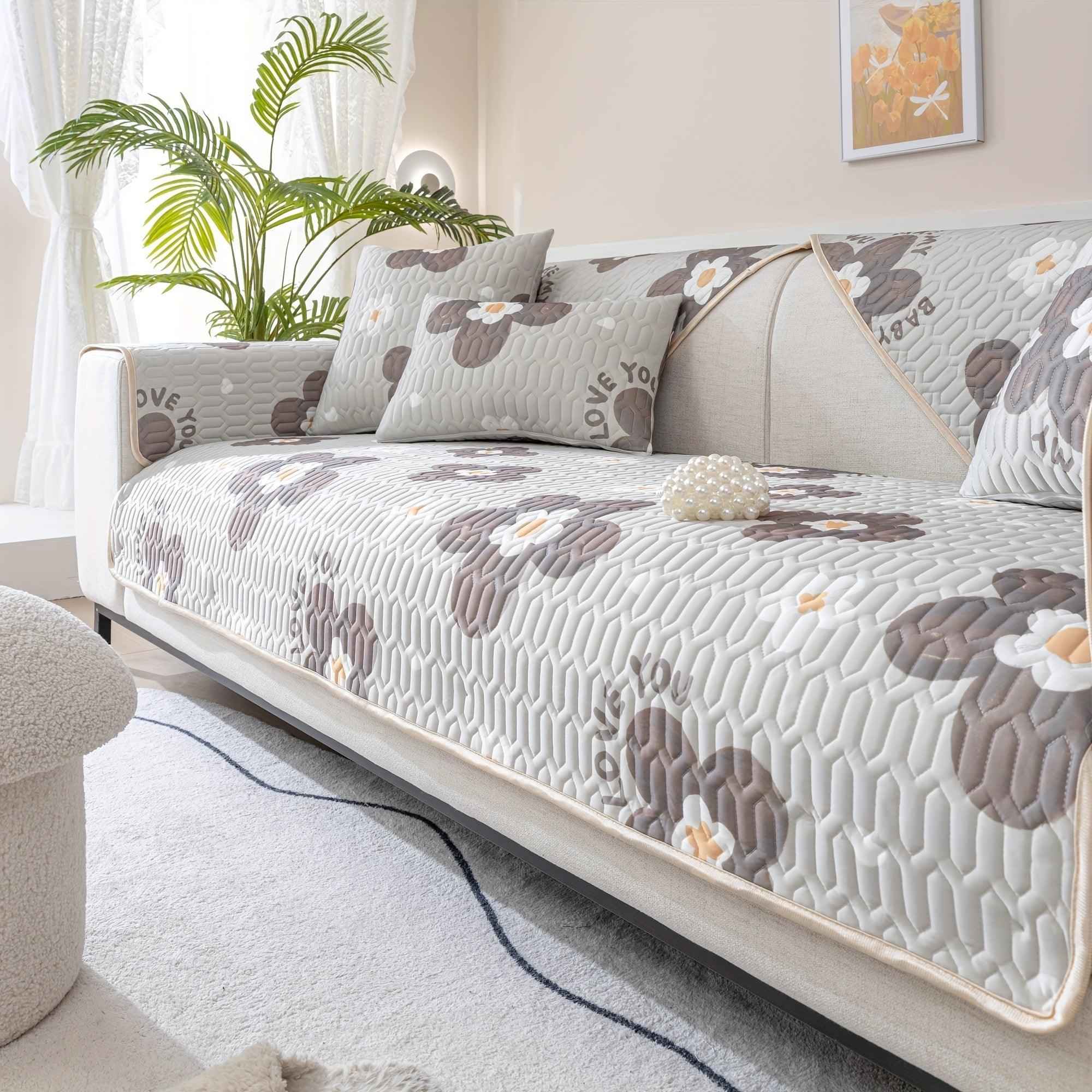 Cooling Ice Silk Dog Proof Couch Cover - Protect Your Sofa in Style