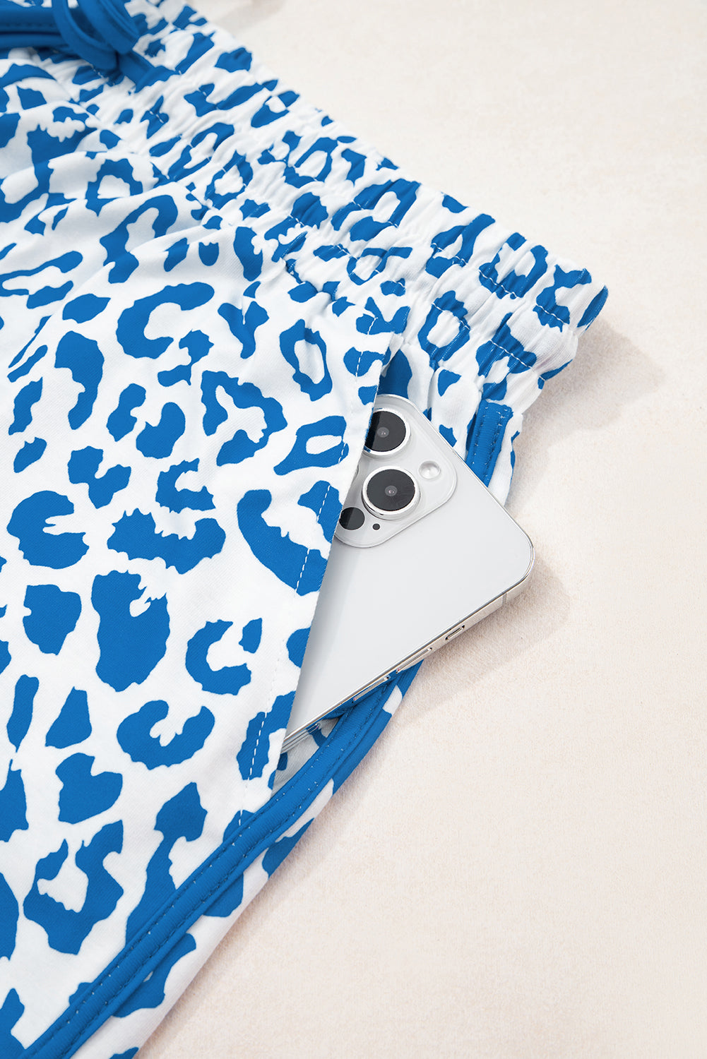 White Leopard Elastic Waist Lace up Contrast Trim Casual Shorts - Pikemla