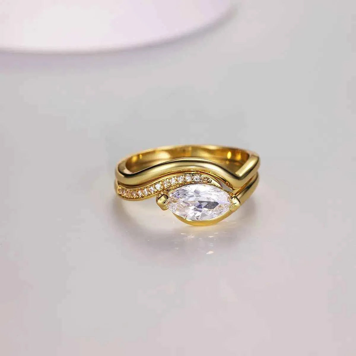 1 Carat Moissanite 925 Sterling Silver 2pcs Ring Set