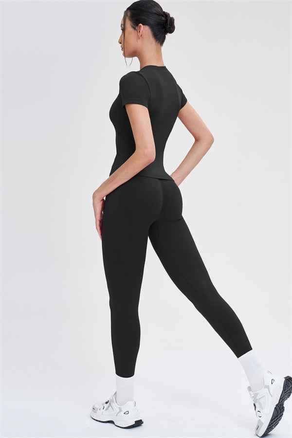 The Whim T-shirt Leggings 2-Piece Set