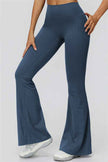 The Fyra Flared Leggings