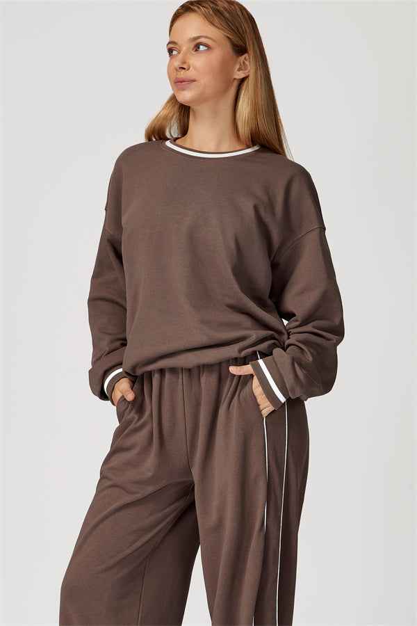The Amara Sweatshirt Pants 2-Piece Set