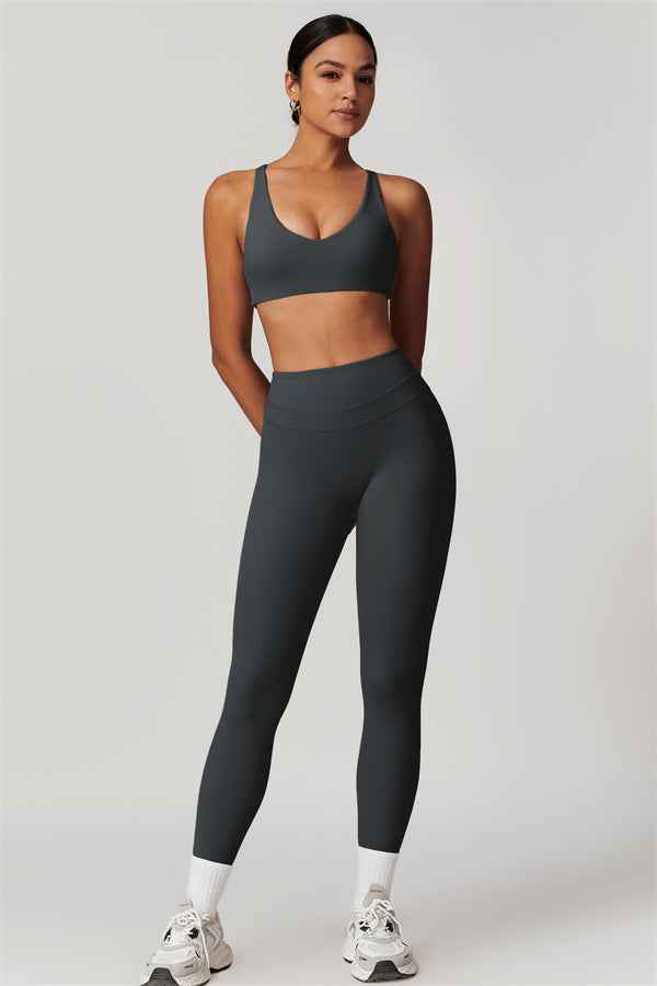 The Enigma Sports Bra Leggings 2-Piece Set
