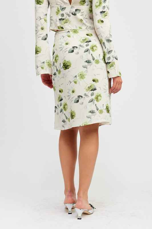 Emory Park floral midi skirt with drawstring in a floral design perfect for spring outfits