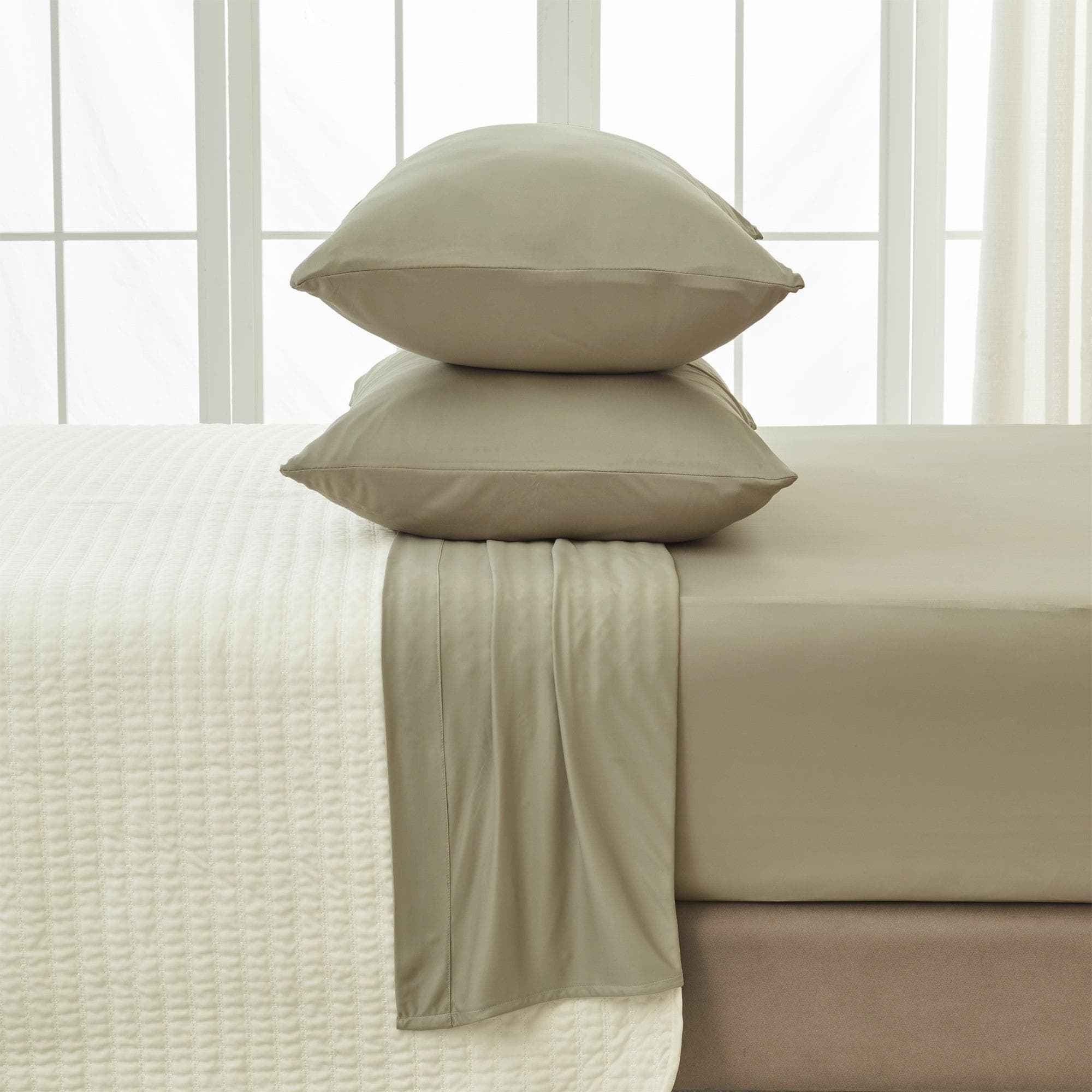 4-Piece Interlock Microfiber Sheet Set - Mackenna Collection