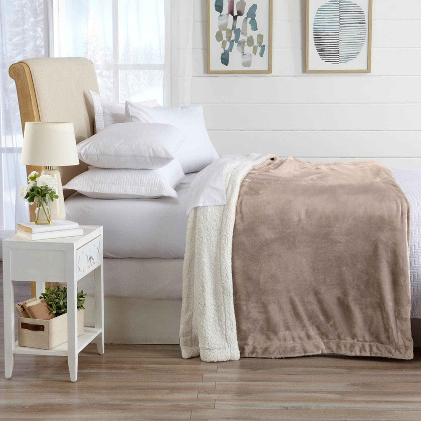 Velvet Plush Sherpa Luxury Bed Blanket - Kinsley Collection