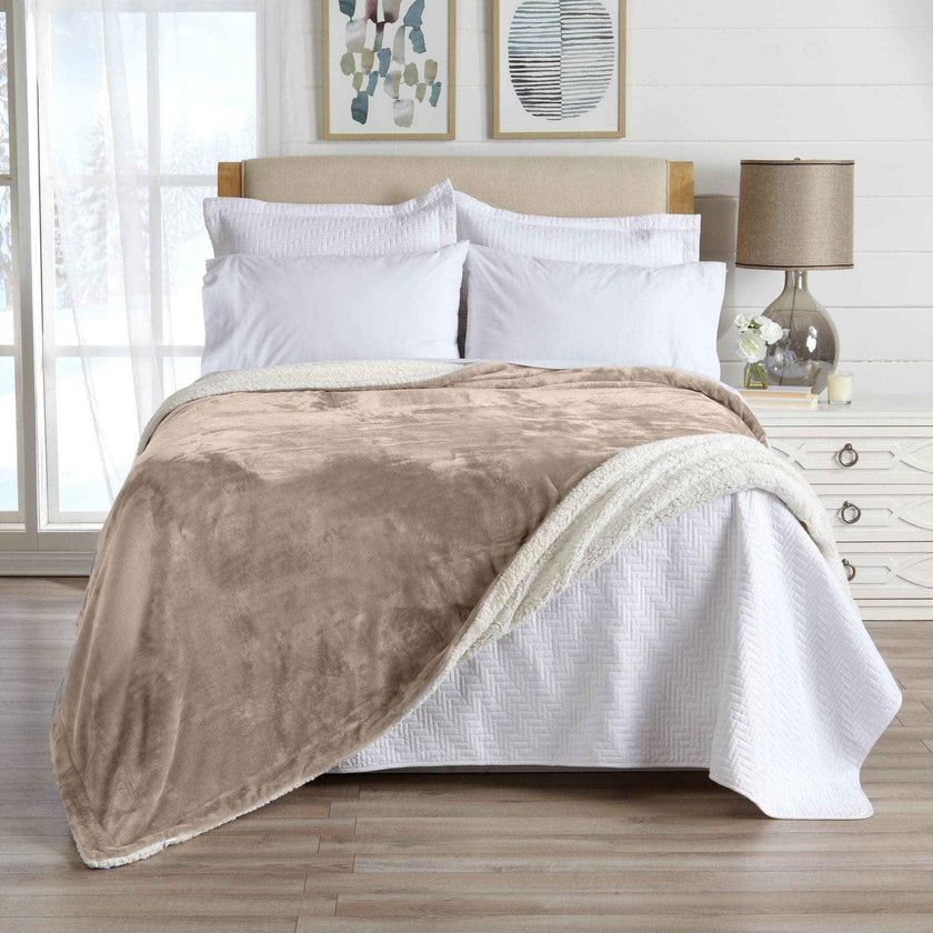 Velvet Plush Sherpa Luxury Bed Blanket - Kinsley Collection