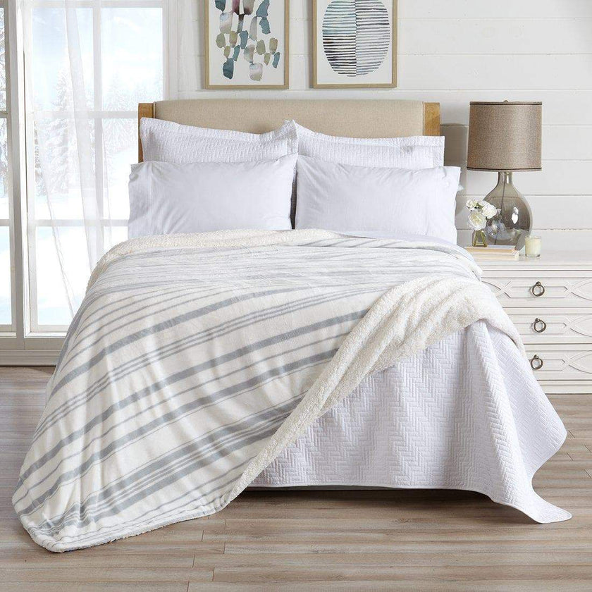 Velvet Plush Sherpa Luxury Bed Blanket - Kinsley Collection