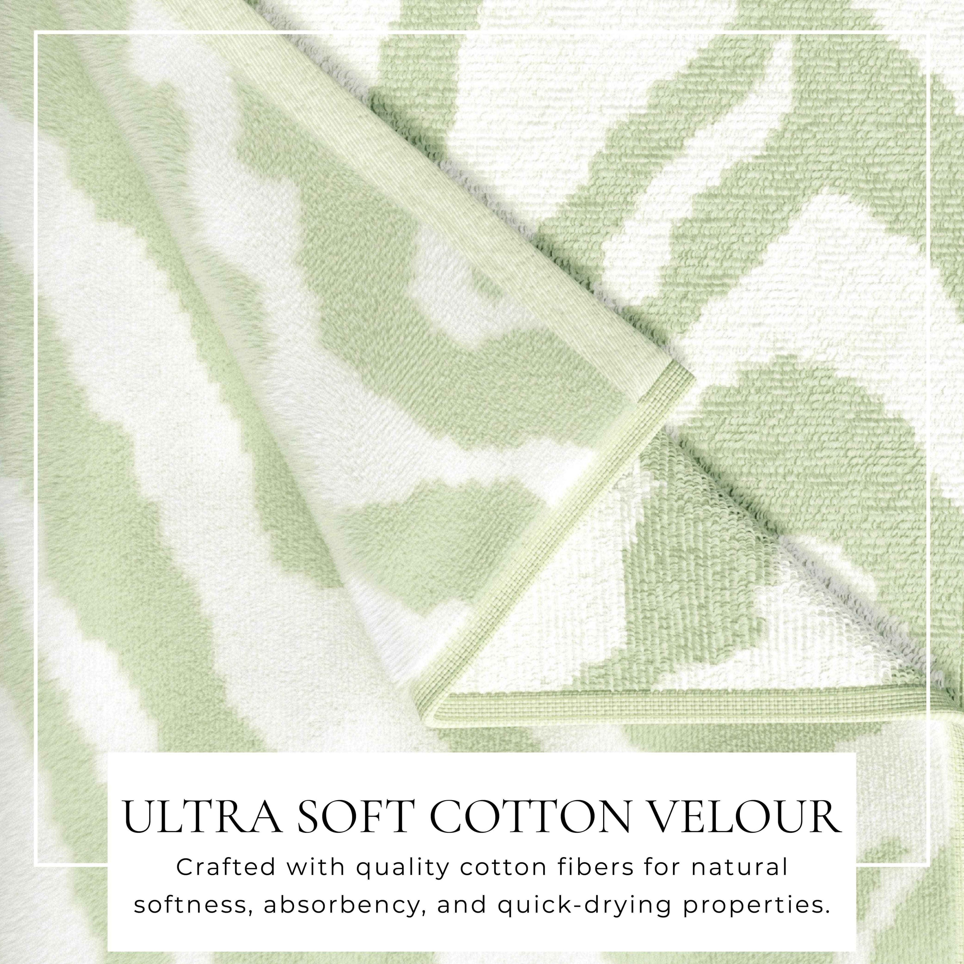 Oversized Retro Printed Beach Towel - St. Barts Collection