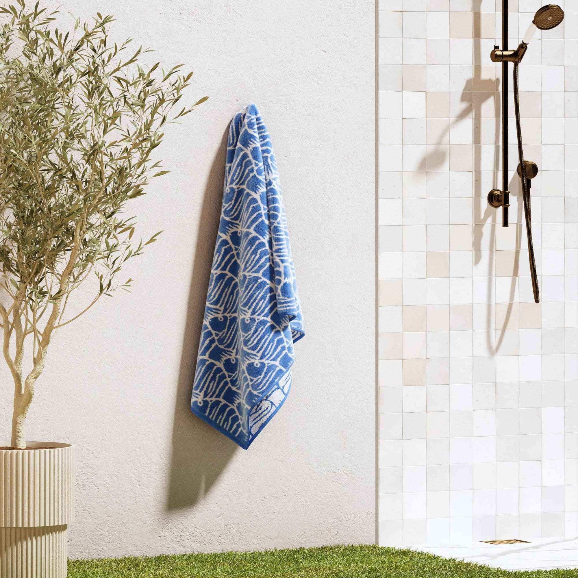 Oversized Retro Printed Beach Towel - St. Barts Collection