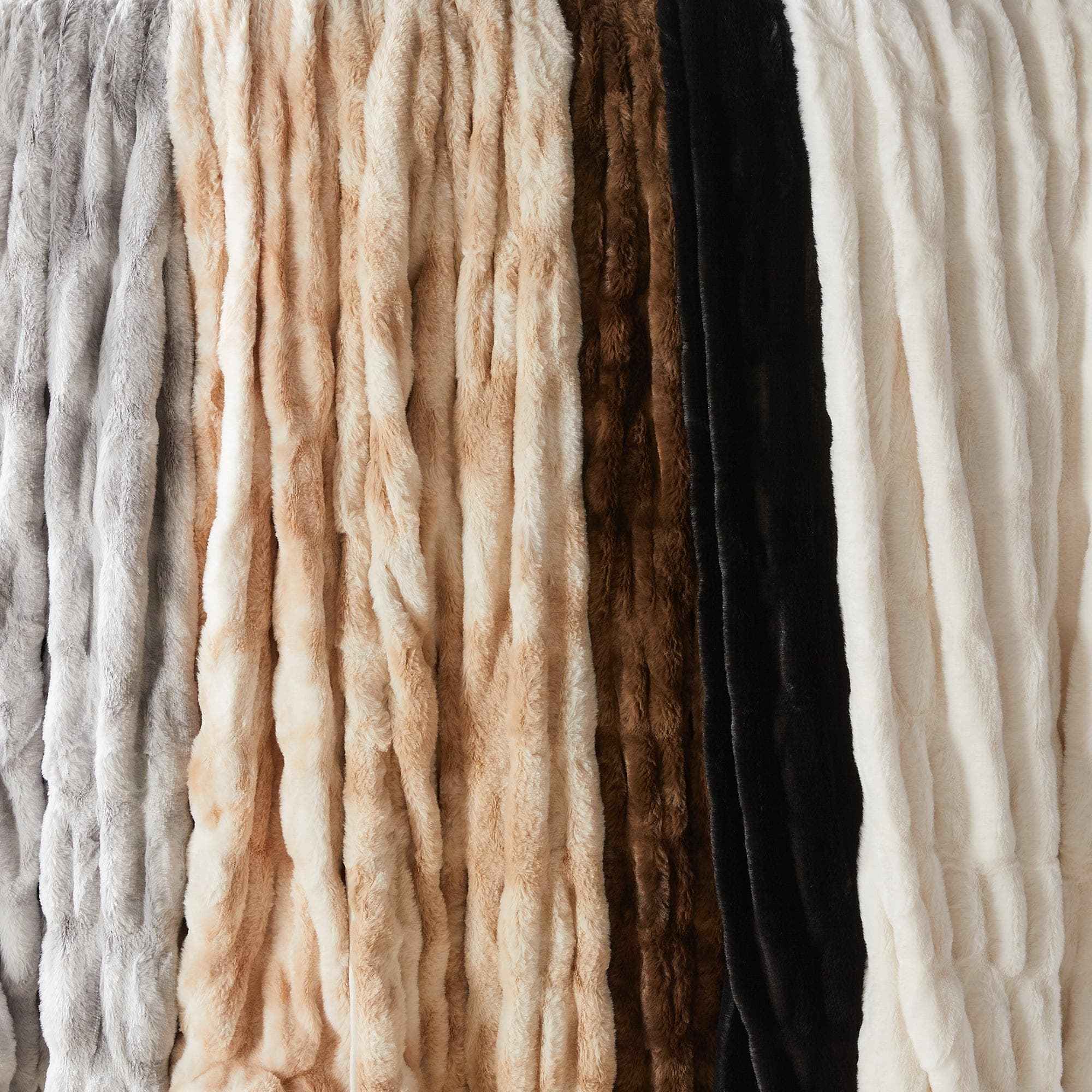 Ruched Faux Fur Throw Blanket - Alondra Collection