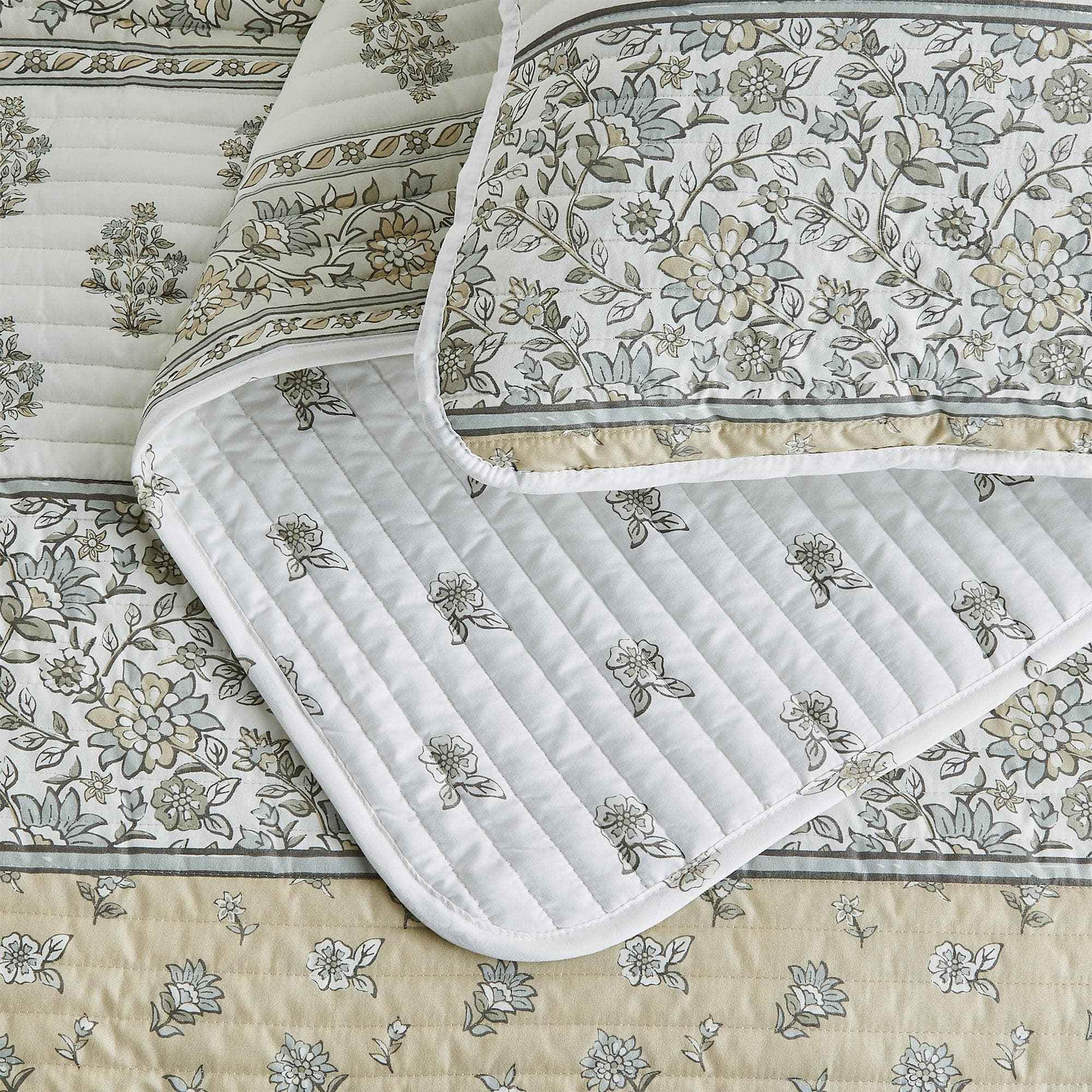 Floral Striped Microfiber Quilt Set - Hermine Collection