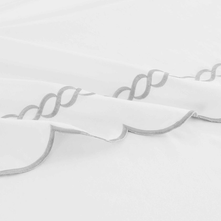 600 Thread Count Scallop Rope Embroidered Cotton Sheet Set