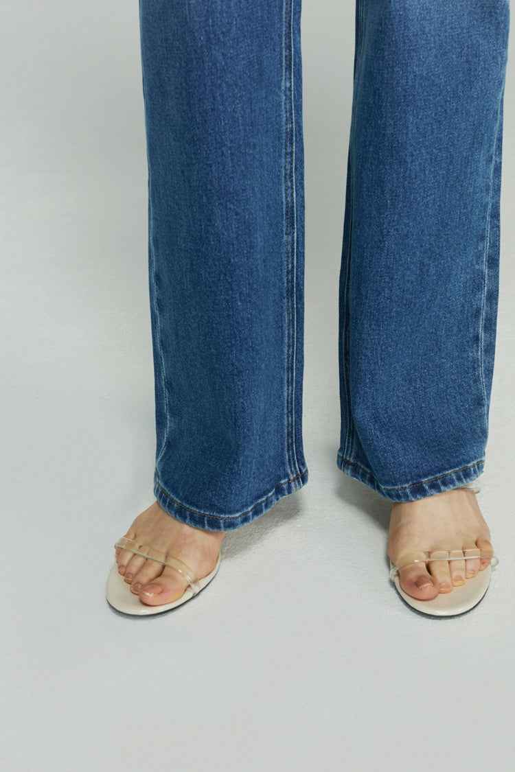 Barbara High Rise Bootcut Jeans HJ004