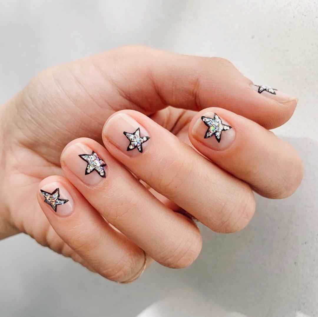 33 Carats - 7 FREE + VEGAN NAIL POLISH