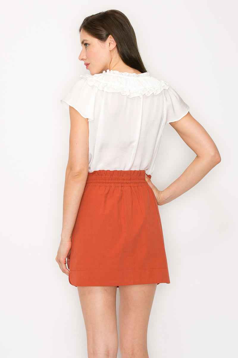 Short sleeves baby doll top with key hole design