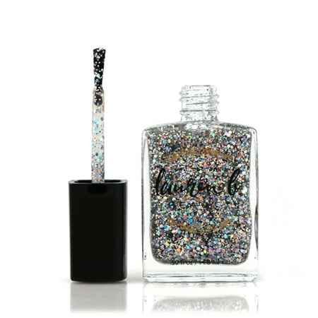 33 Carats - 7 FREE + VEGAN NAIL POLISH