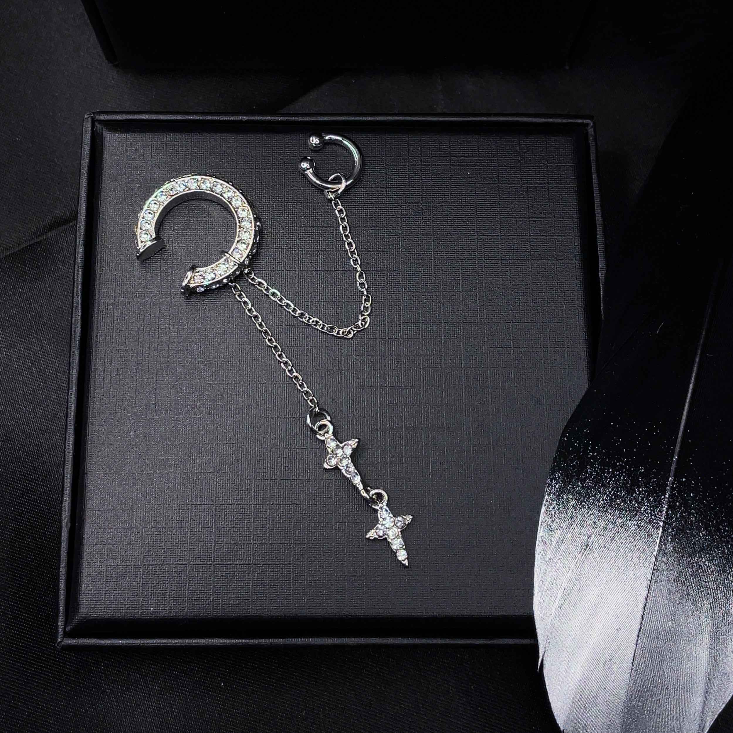 Star Drop Earcuff