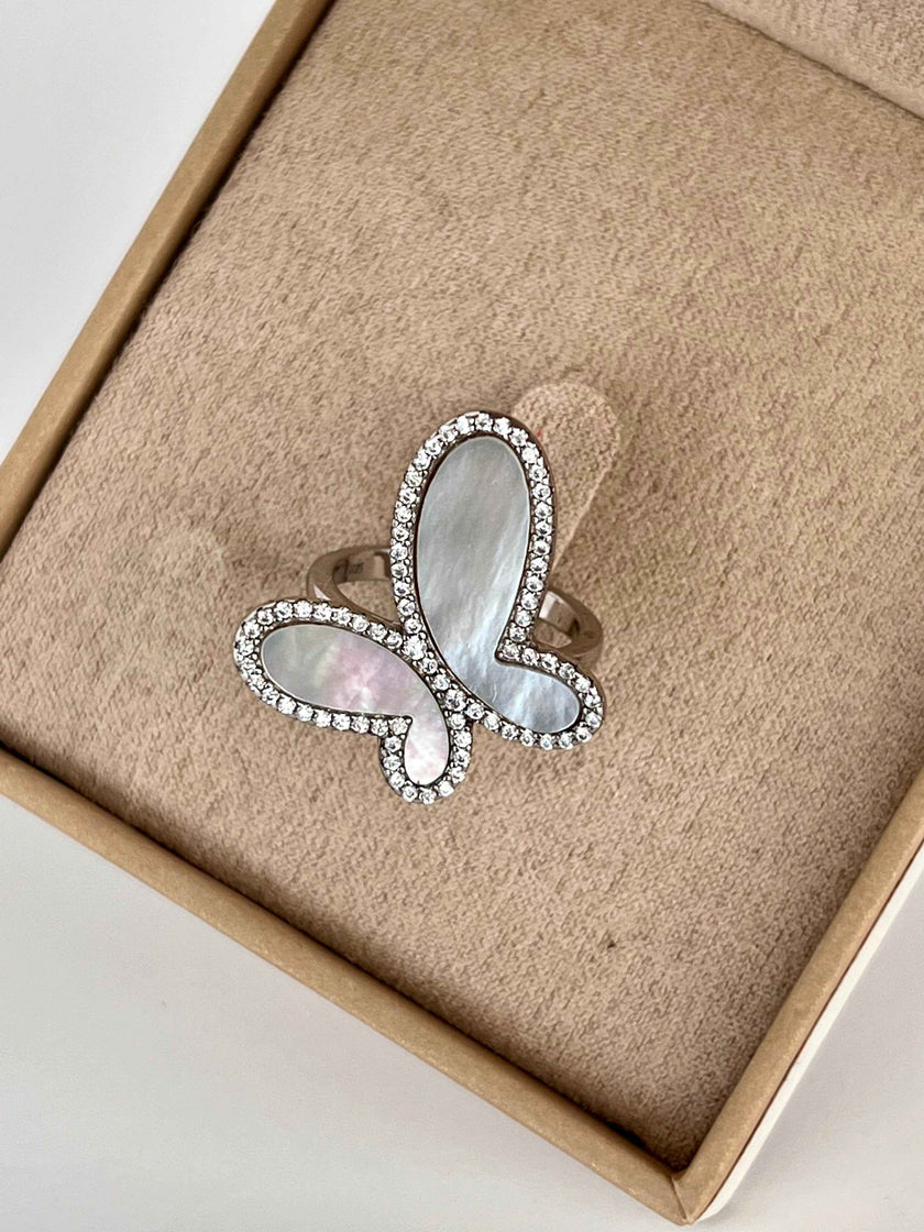 .925 Silver Ring w/ Mother Of Pearl Butterfly encrusted with Cubic Zirconia Jewelry