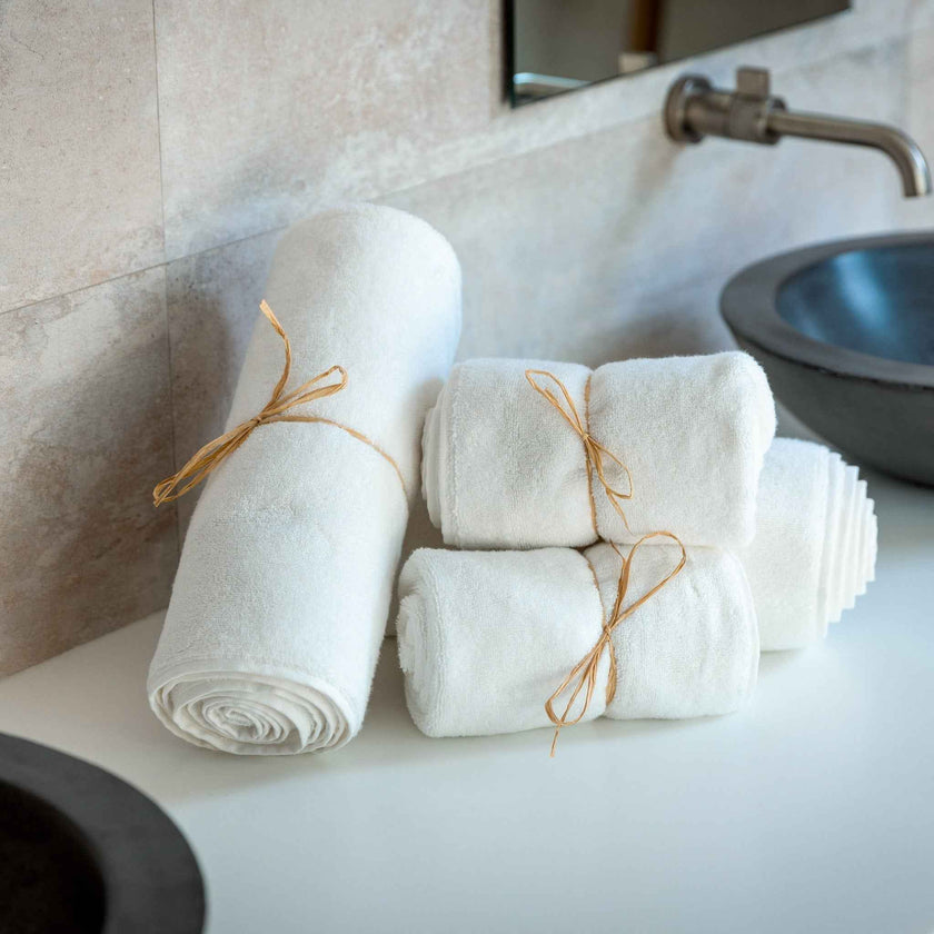 Luxury Organic Bath Towel Set | Soft, Plush, Eco-Friendly Towels