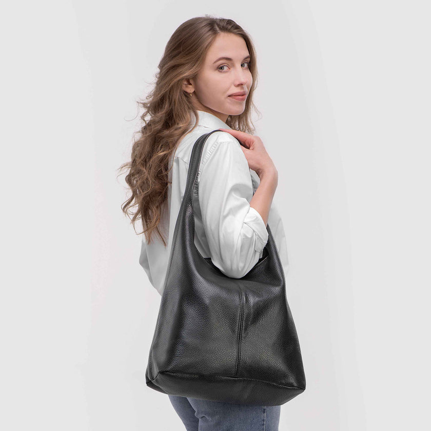 Calf Leather Hobo Bag 011943