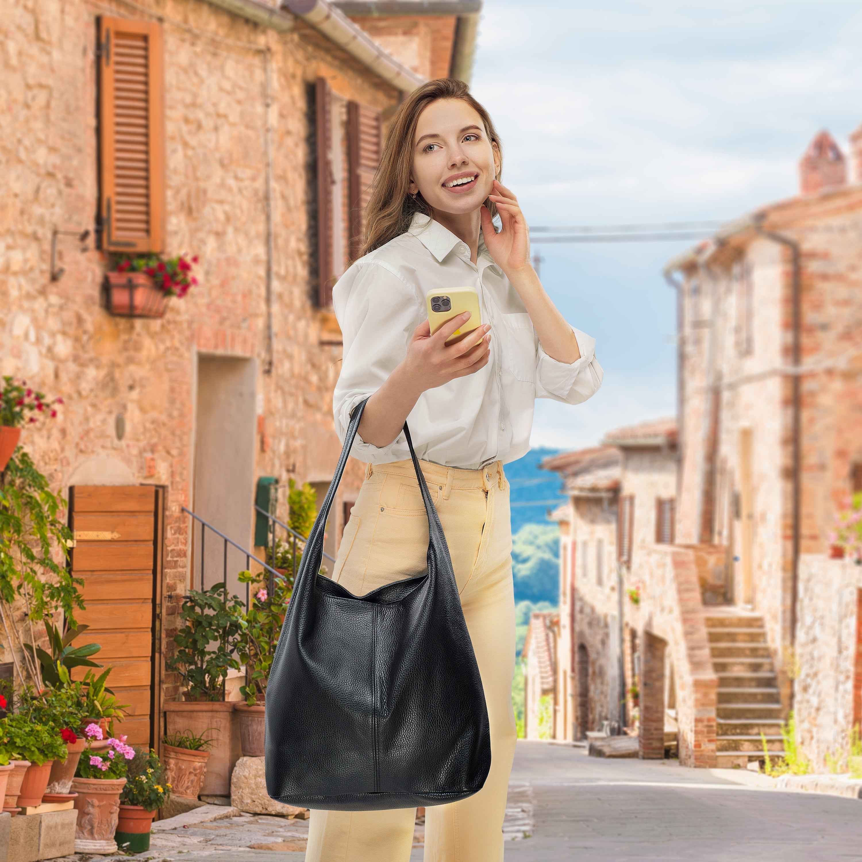 Calf Leather Hobo Bag 011943