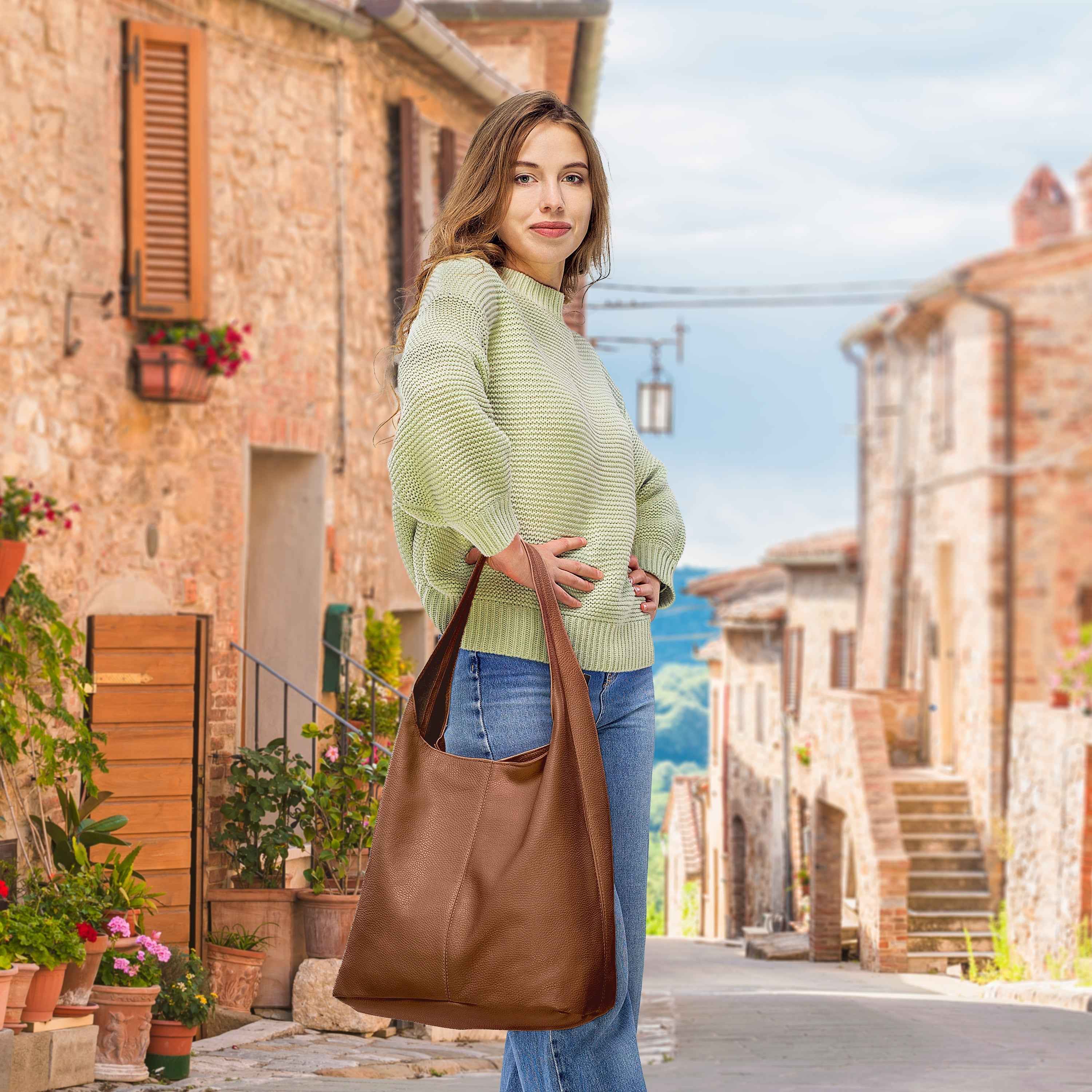 Calf Leather Hobo Bag 011943