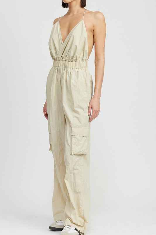 Emory Park women's cargo jumpsuit in beige with a plunging neckline and elastic waist for a stylish look